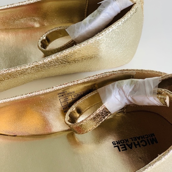 Michael Kors Girls Windy Soft Gold - Picture 4 of 7